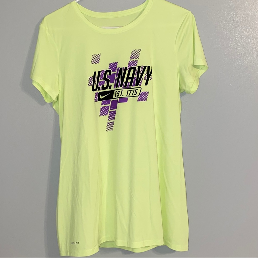 Nike t-shirt